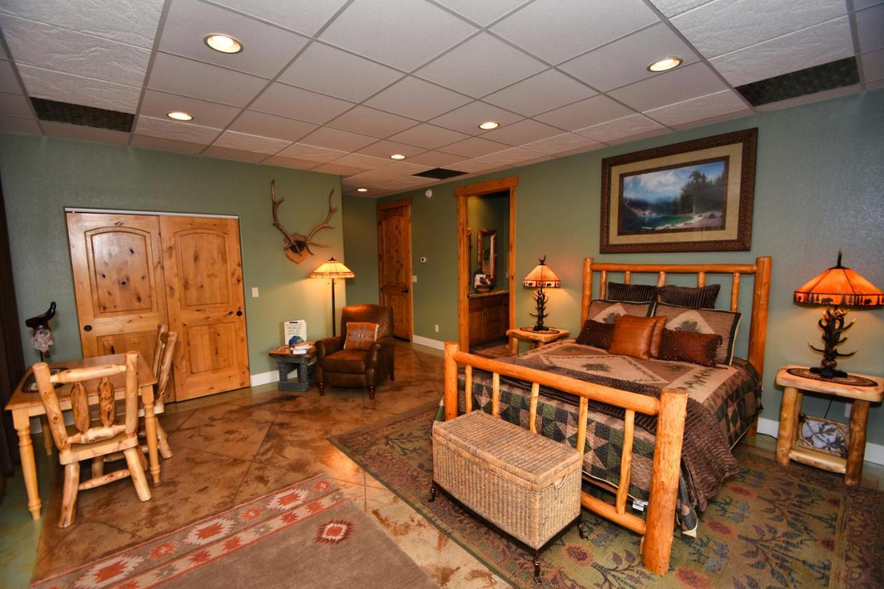 Rampart Range Resort Woodland Park Exterior foto